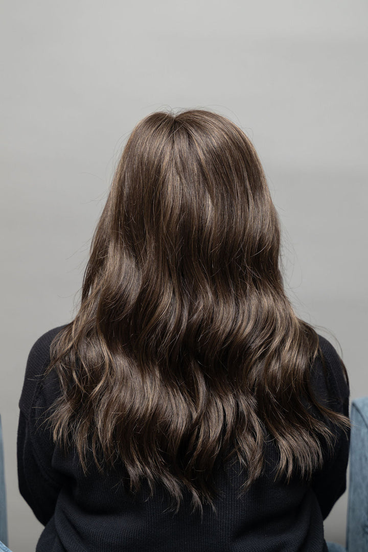 Frannie wearing Olivia in 6RH12 Espresso Latte
