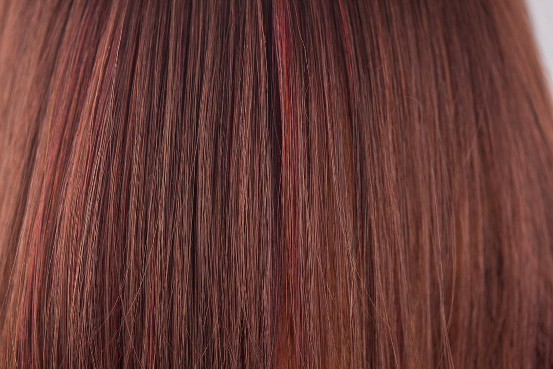 Cherrywood | Cherrywood has a hybrant underlighted medium red brown mix has a multitude of tiny chocolate and rich cherry tones and fine flashes of ruby scarlet. Beautiful and delicately textured bringing out all the definition and shine of the style.