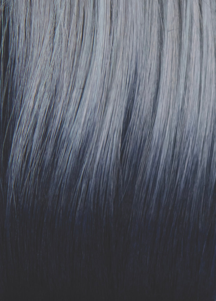 Frozen Sapphire | Icy blue with a dark blue root