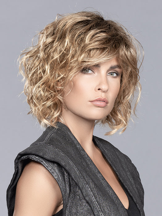 GIRL MONO LARGE by ELLEN WILLE in CARAMEL ROOTED 20.26.14 | | Light Strawberry Blonde, Light Golden Blonde and Medium Ash Blonde Blend with Shaded Roots