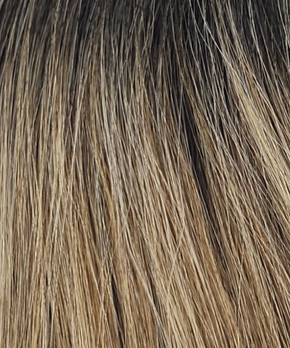 RH12/26RT4 | Light Brown with Chunky Golden Blonde Highlights & Dark Brown Roots
