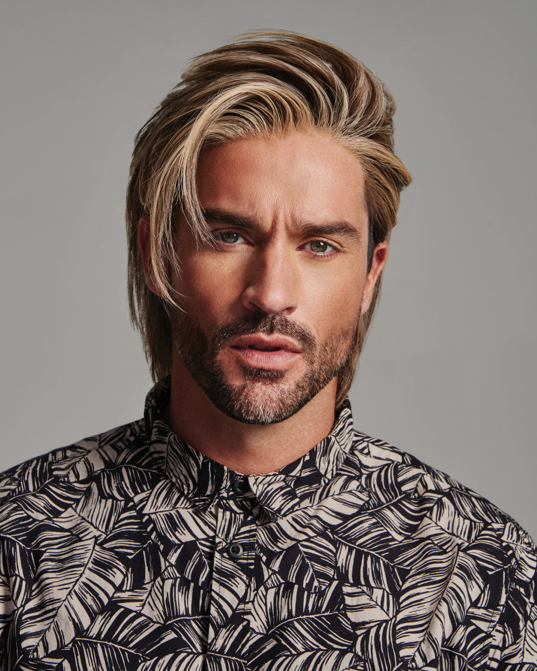 M12/22SS Shaded Medium Ash Blonde