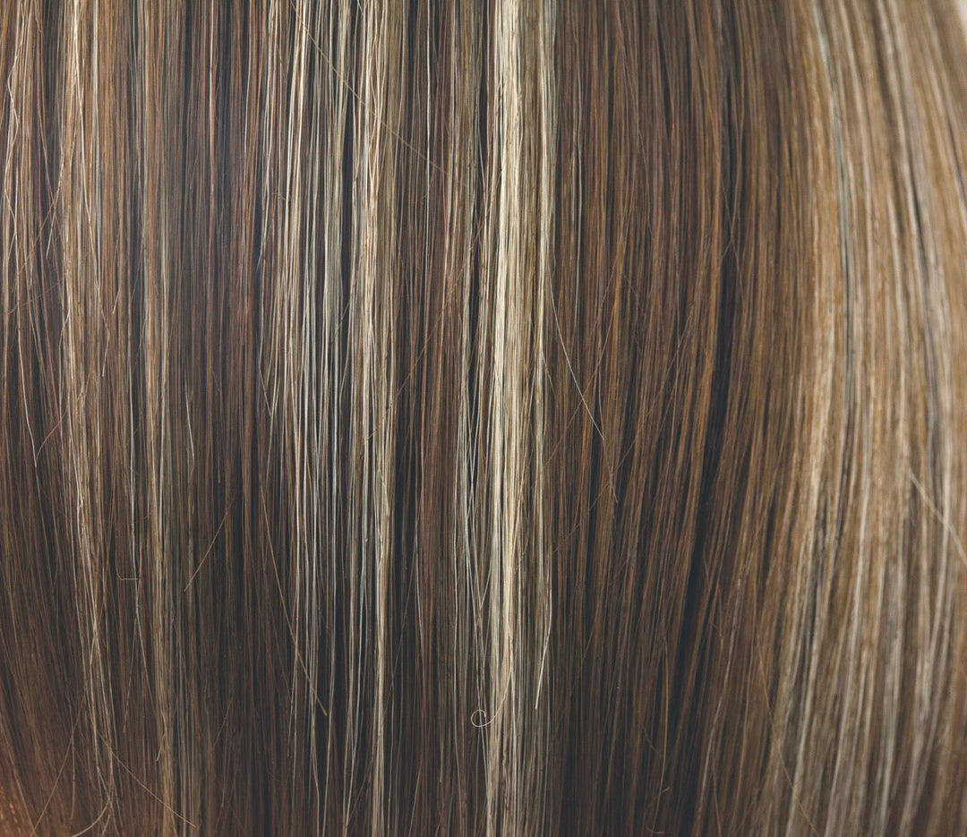 Iced Mocha | Med Brown with Creamy Blond highlights | Base: 8 HL:24