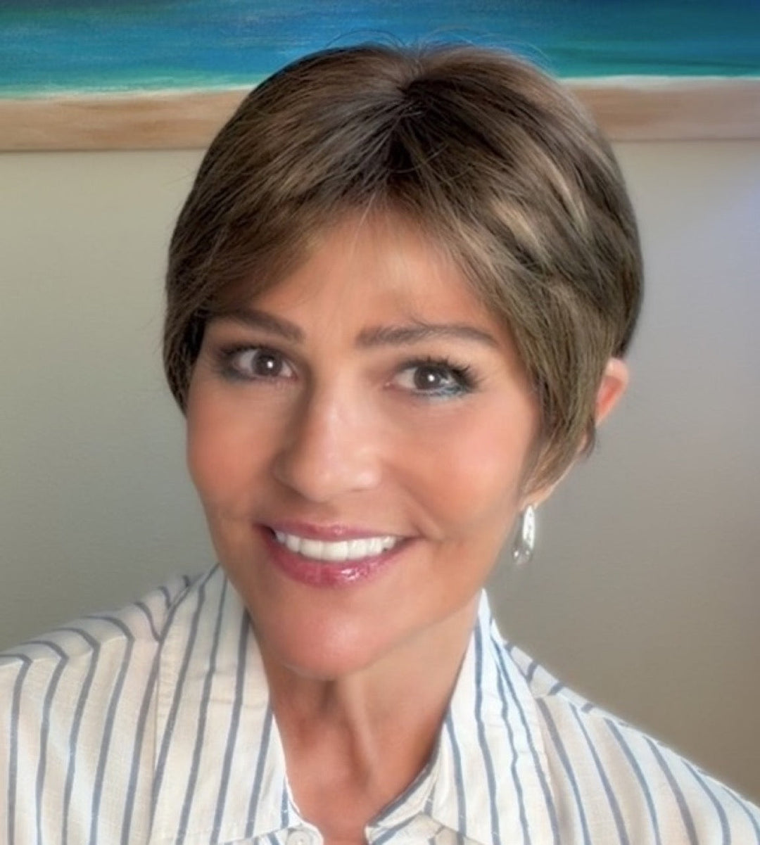 Marlene wearing Tess in 8RH14 Mousse Cake