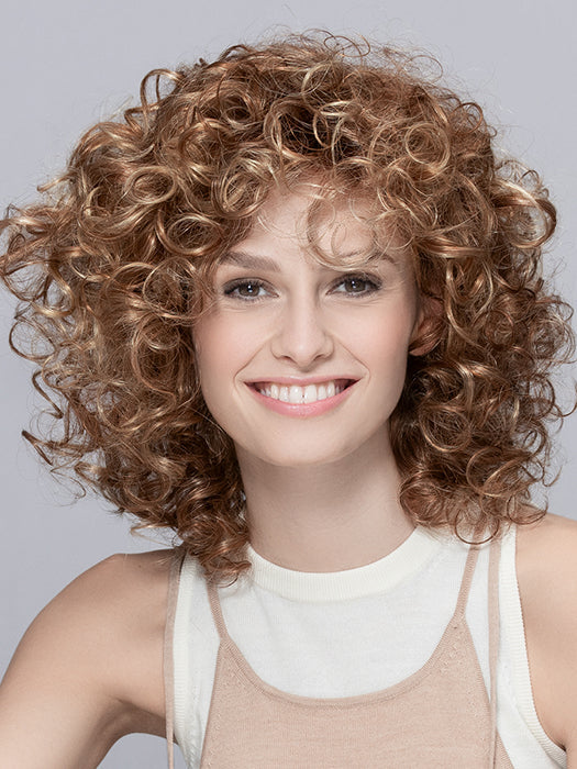 Ginger Rooted 31.19.30 | Light Reddish Auburn and Light Honey Blonde with Light Auburn Blend and Shaded Roots