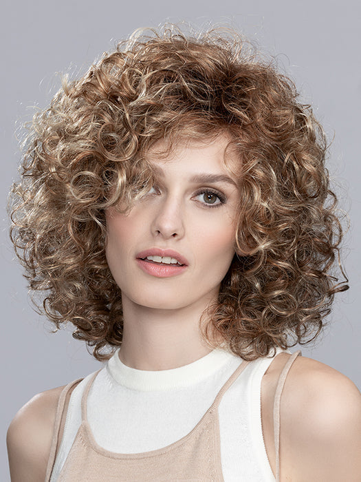 Ginger Rooted 31.19.30 | Light Reddish Auburn and Light Honey Blonde with Light Auburn Blend and Shaded Roots