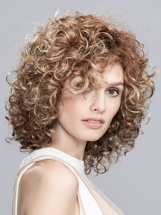 Ginger Rooted 31.19.30 | Light Reddish Auburn and Light Honey Blonde with Light Auburn Blend and Shaded Roots