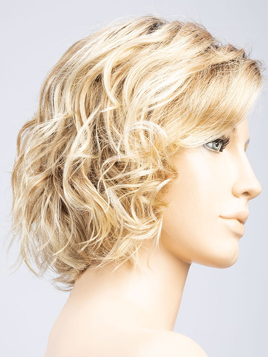 Sandy Blonde Rooted 26.25.20 | Lightest Ash Brown and Medium Honey Blonde blend