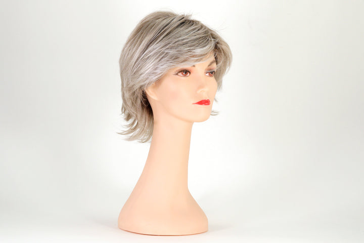 56/60/R8 | Lightest Grey Blend Rooted Medium Brown