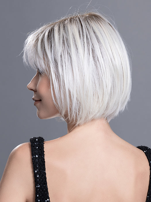 Sing in Platin Blonde Rooted 61.101.1001 | Pure White, Pearl Platinum, and Winter White with Shaded Roots