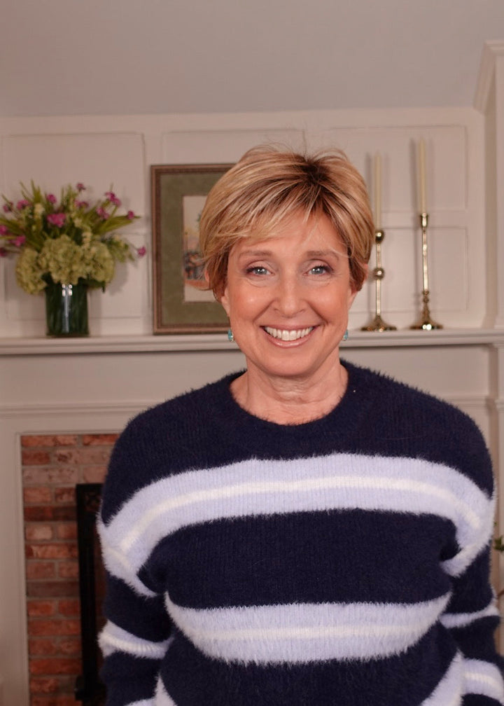 Frannie wearing Brushed Pixie in 14/26/R10