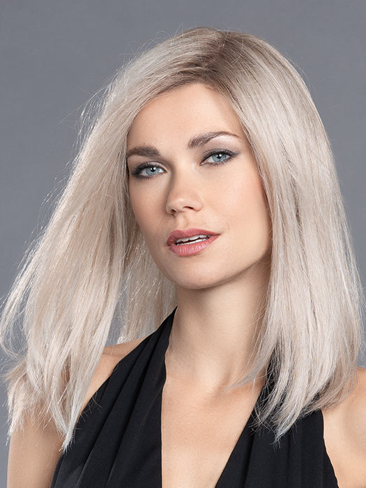 Pearl Blonde Rooted 101.16 | Pearl Platinum and Medium Blonde Blend with Shaded Roots