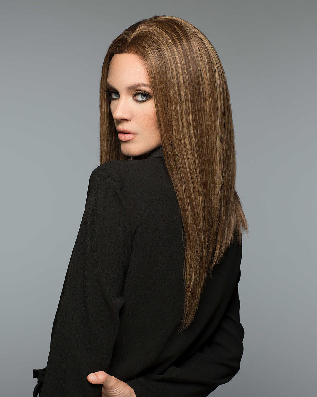 Rocky Road - Chestnut Brown base highlighted  Ash Blonde 