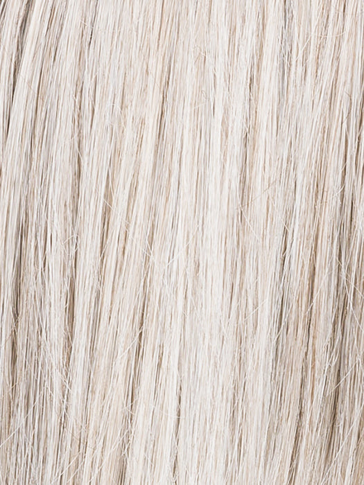 Pearl Rooted 101.14 | Pearl Platinum and Medium Ash Blonde Blend with Shaded Roots