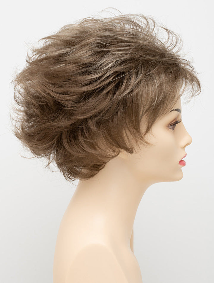 Almond Breeze | 18/22 | Cool dark Blonde with Highlights