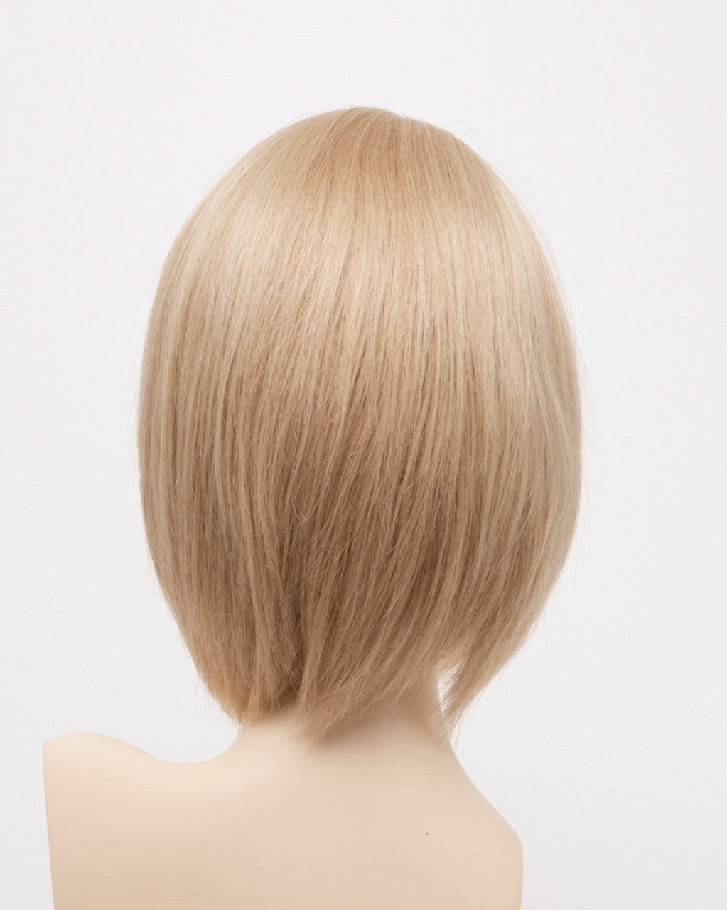 Amelia in Medium Blonde