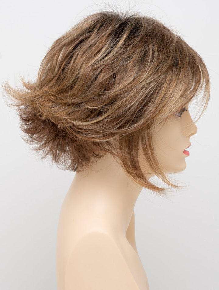 Golden Nutmeg | 27/26/23 R8 | 3-Tone blend of a Cinnamon Brown Base, Chocolate, Brown Roots, and Golden Blonde highlights
