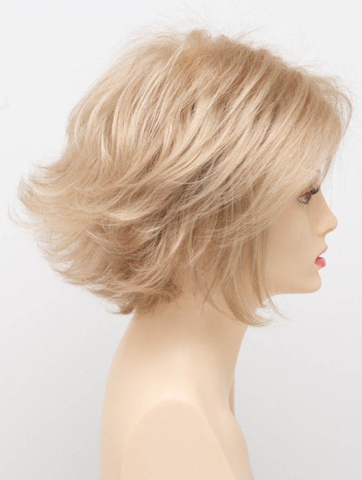 Medium Blonde | 26/23 | Sandy Blonde