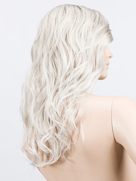 Platin Blonde Rooted 60.24 | Pearl Platinum, Light Golden Blonde, and Pure White Blend