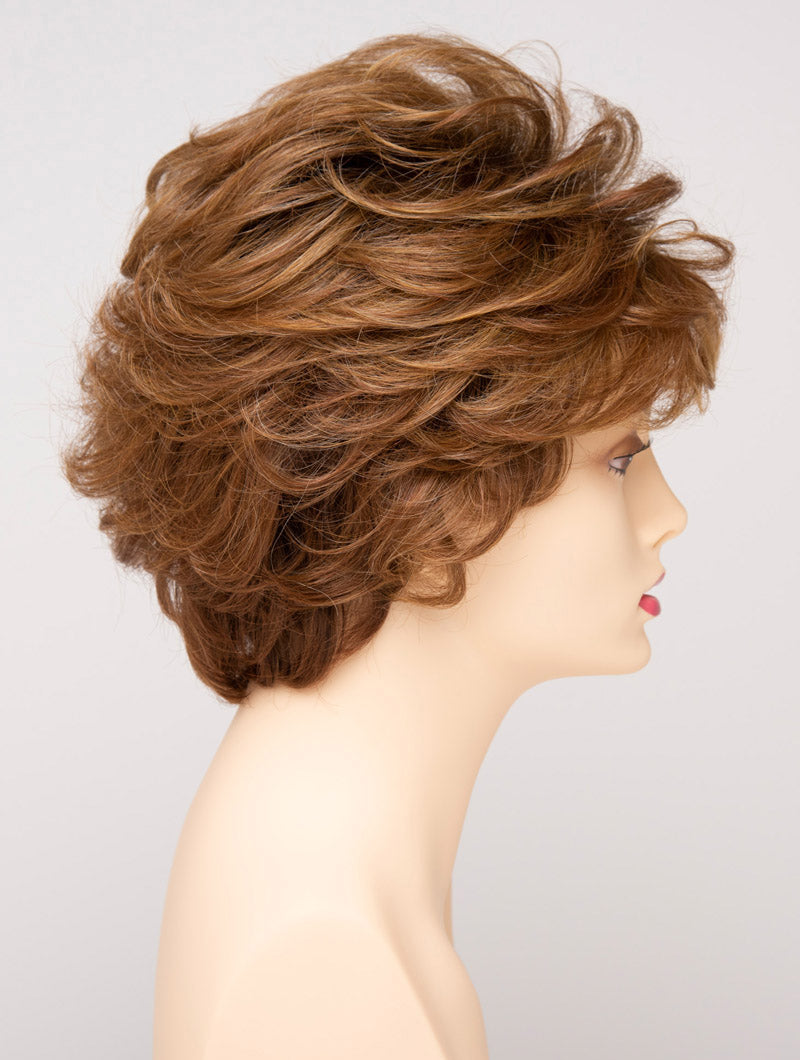 Golden Nutmeg | 27/26/23 R8 | 3-Tone blend of a Cinnamon Brown Base, Chocolate, Brown Roots, and Golden Blonde highlights