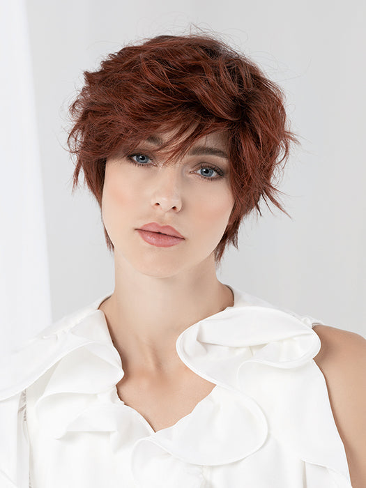 Wine Red Rooted 33.130.6 | Dark Auburn And Deep Copper Brown With Dark Brown Blend With Shaded Roots