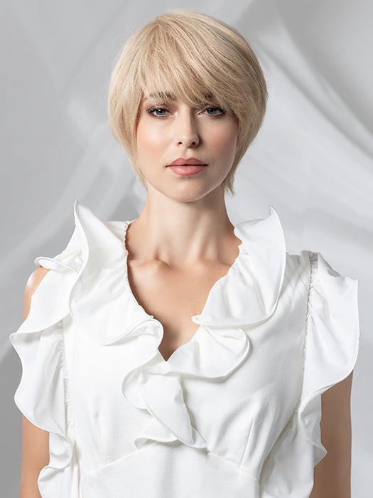 Pearl Blonde Mix 101.24.16 | Pearl Platinum, Lightest Ash Blonde And Medium Blonde Blend