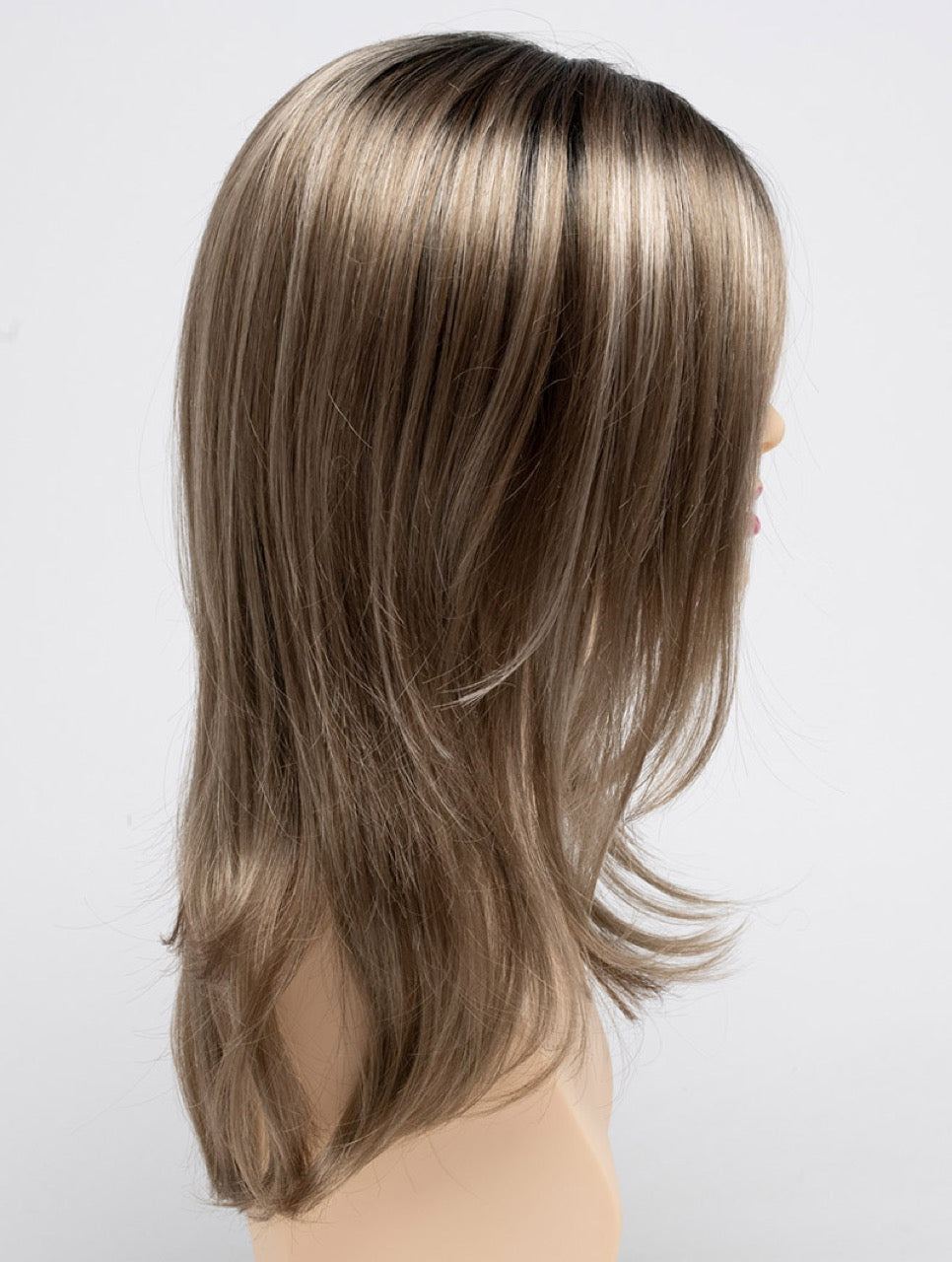 Golden Sandstone | 41 R2 | Rooted Cool Medium Blonde