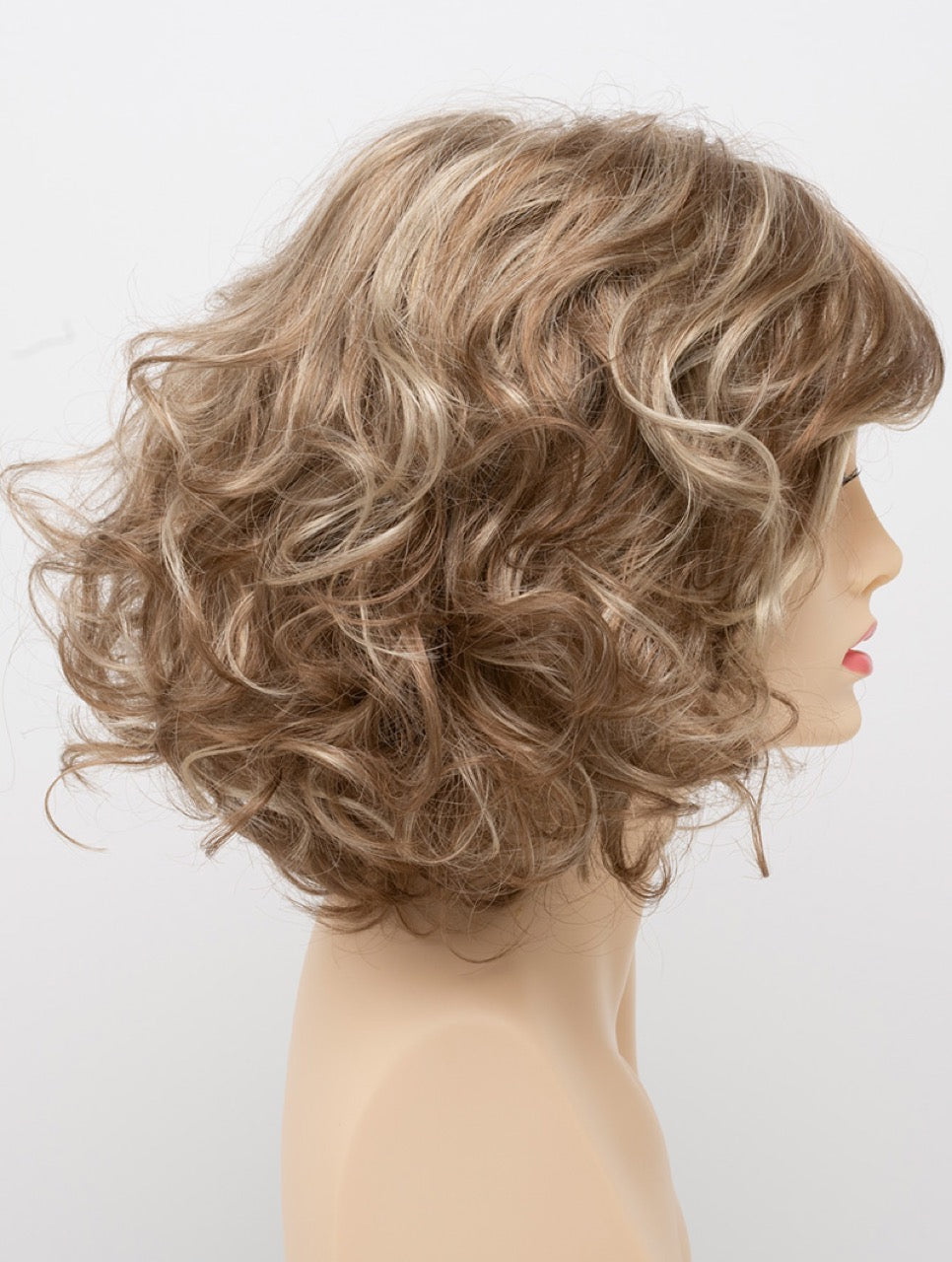 Dark Blonde | 16/23 | Neutral Dark Blonde with Highlights