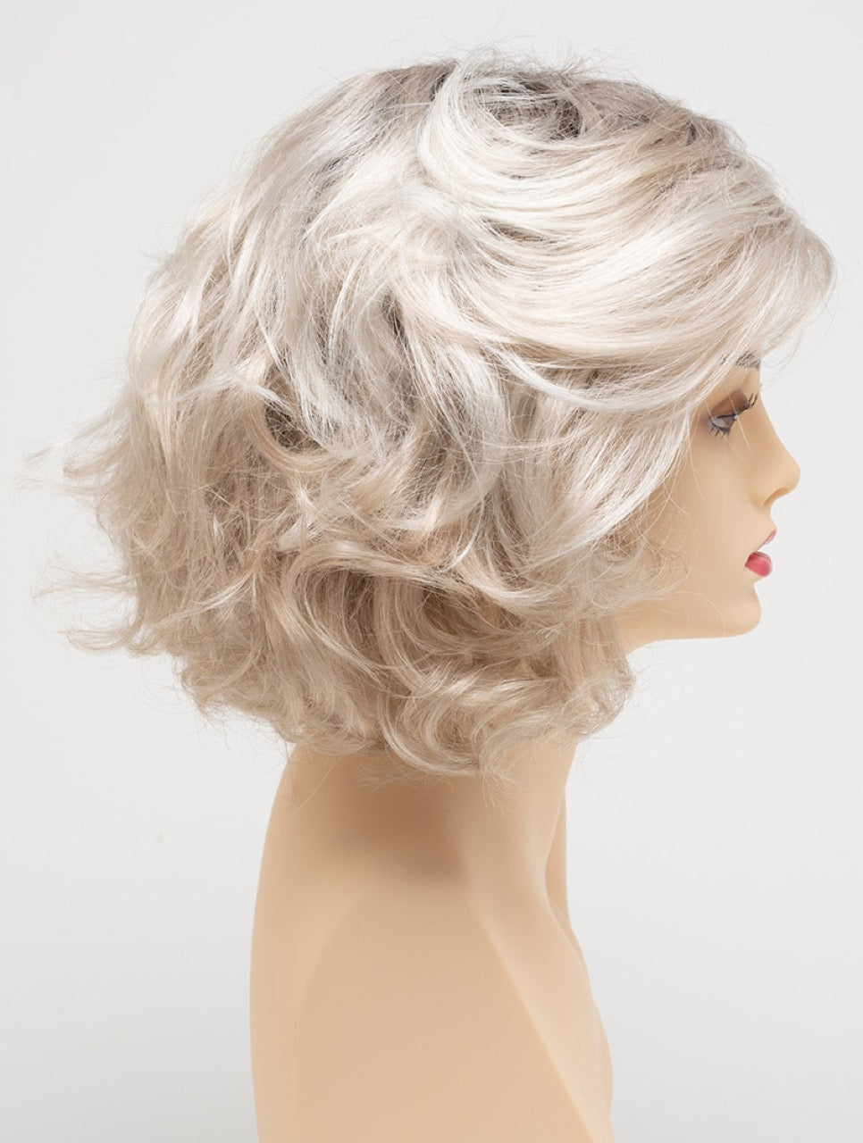 Platinum Shadow | 613 R8 | Rooted Pale Platinum Blonde