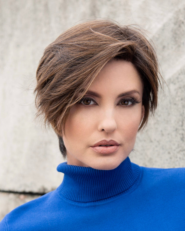 Billie in Amaretto & Cream