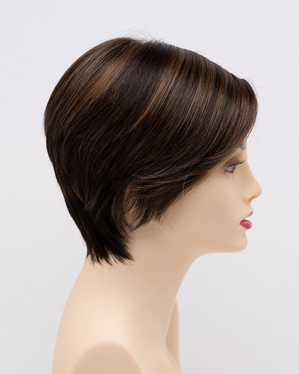 Billie in Amaretto & Cream