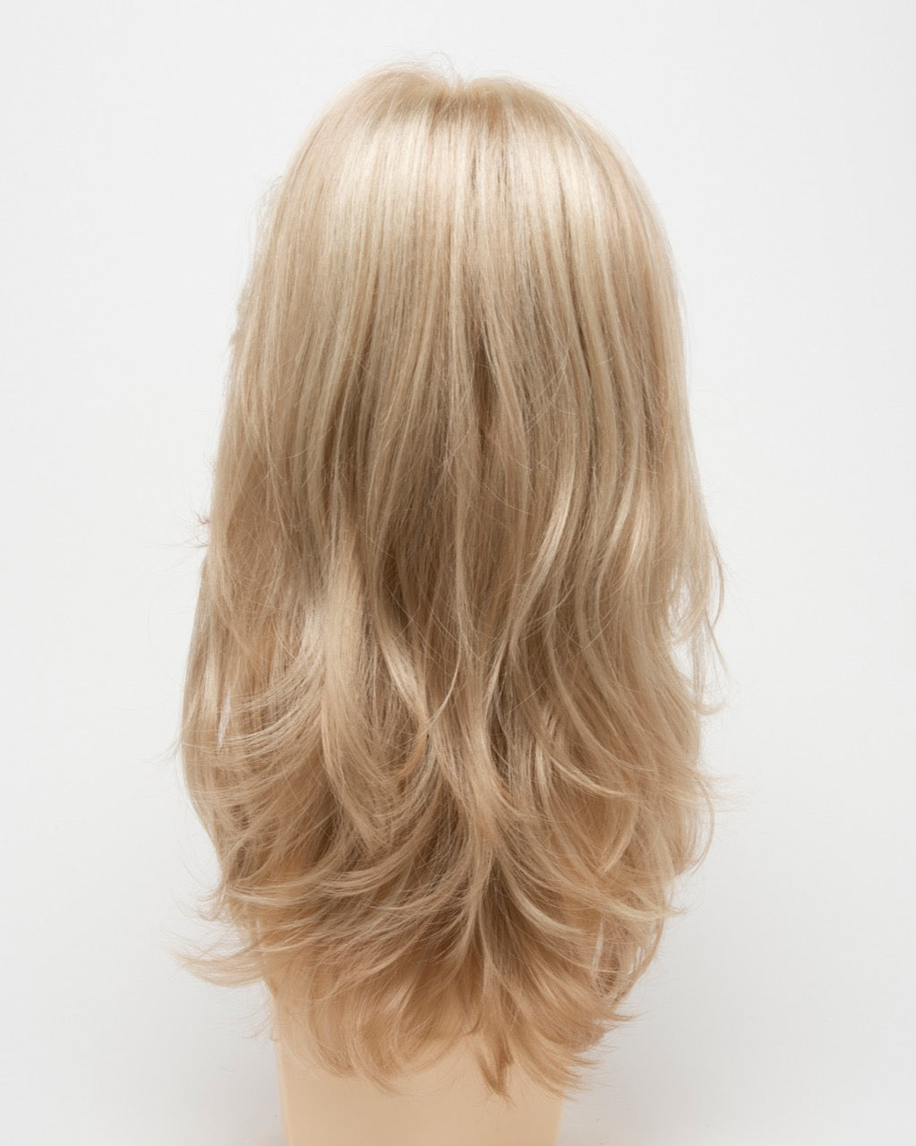 Bobbi in Medium Blonde