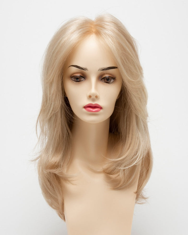 Bobbi in Medium Blonde