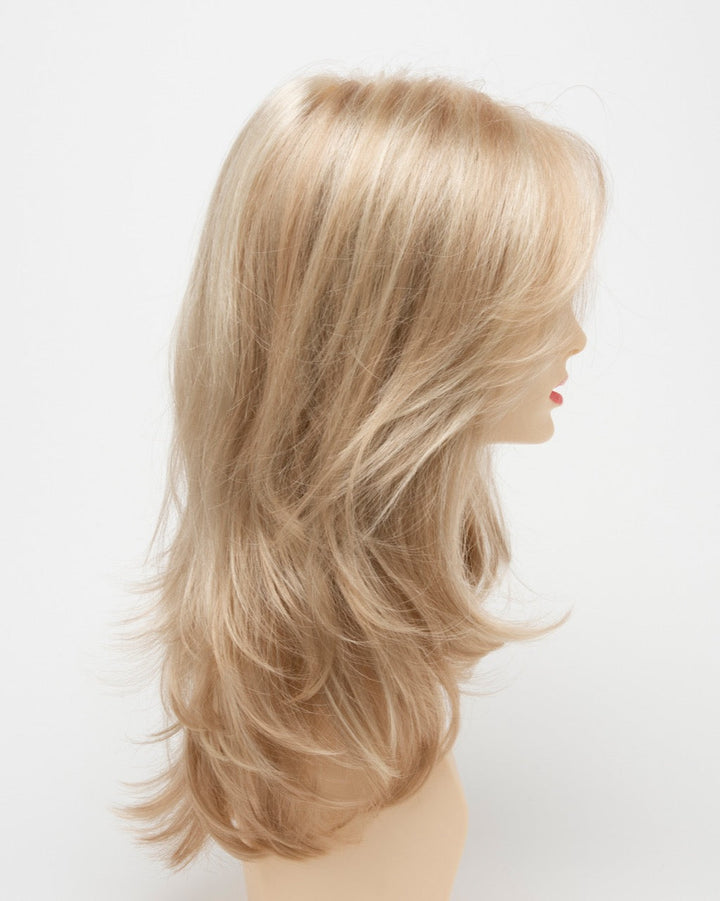 Bobbi in Medium Blonde