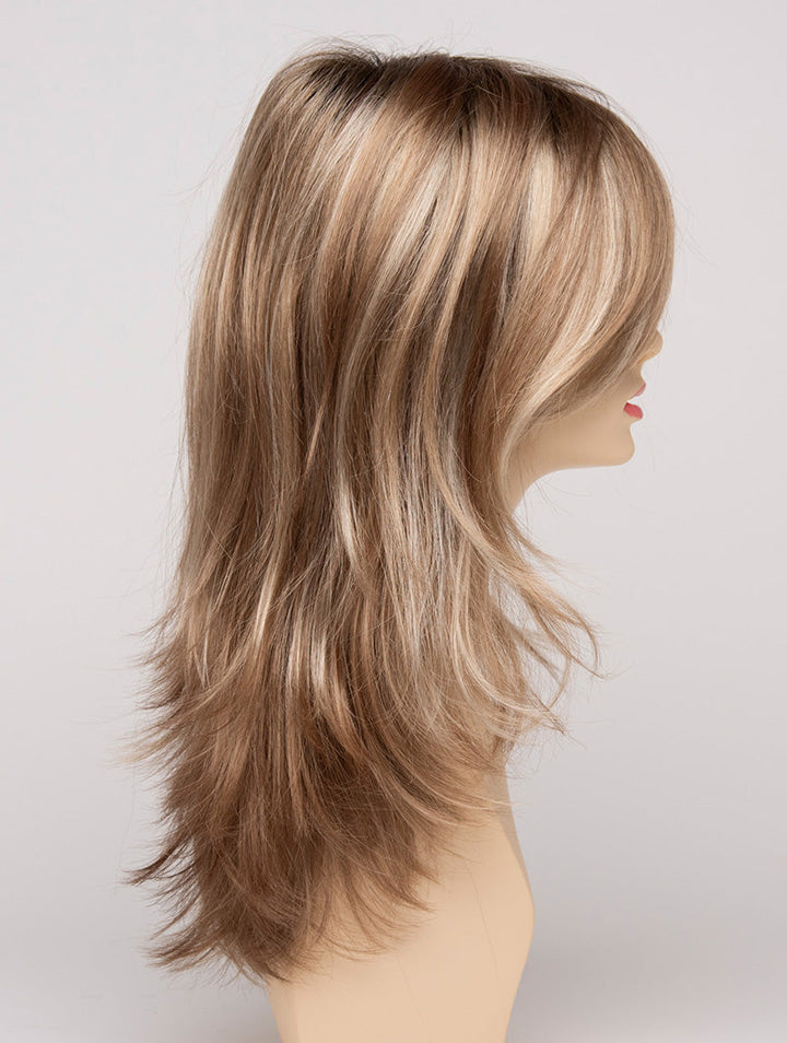 Sparkling Champagne | 26/23/14 R8 | Rooted Neutral Light Blonde
