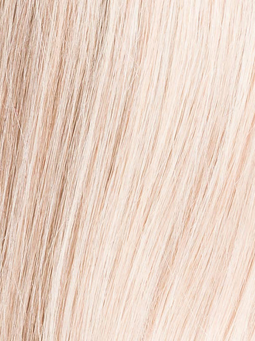 Sandy Blonde Rooted 26.22.16 | Light Golden Blonde, Light Neutral Blonde and Medium Blonde Blend with Shaded Roots