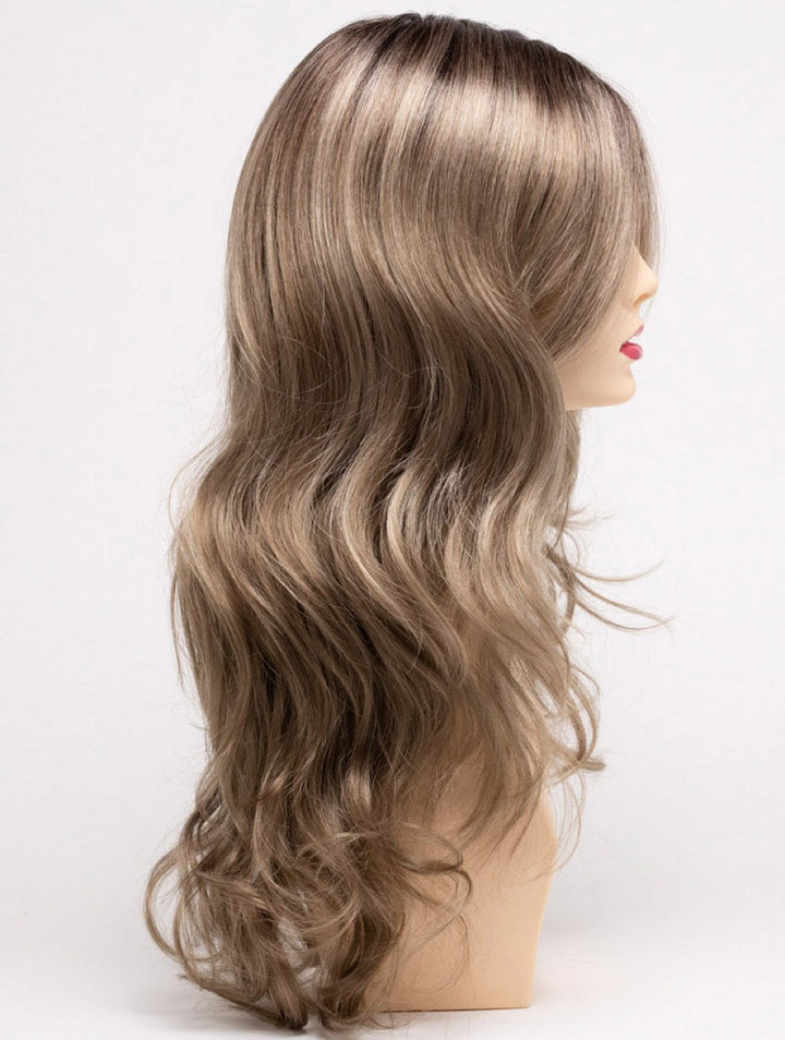 Golden Sandstone | 41 R2 | Rooted Cool Medium Blonde