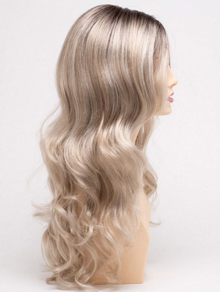 Silky Beige | 26/101 R8 | Rooted Pale Beigy Blonde