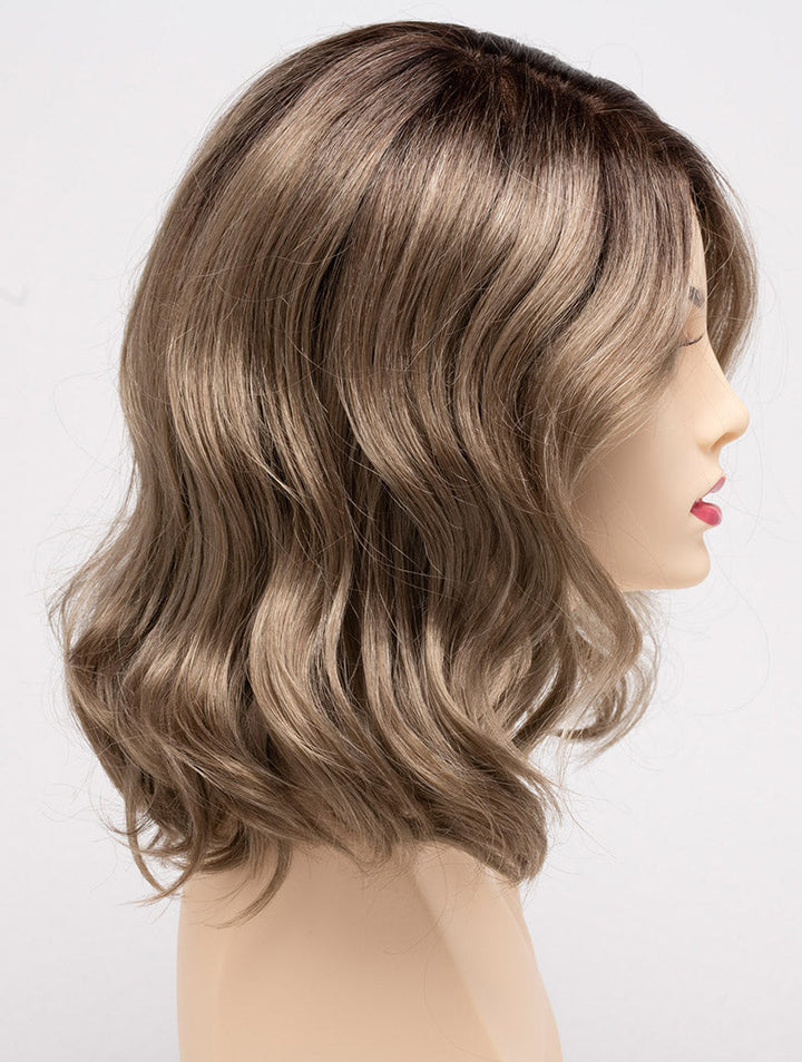 Golden Sandstone | 41 R2 | Rooted Cool Medium Blonde