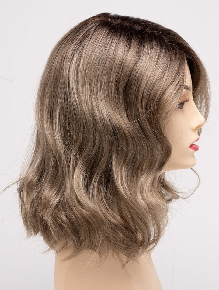 Honey Breeze | 10/24 R2 | Rooted Cool Dark Blonde