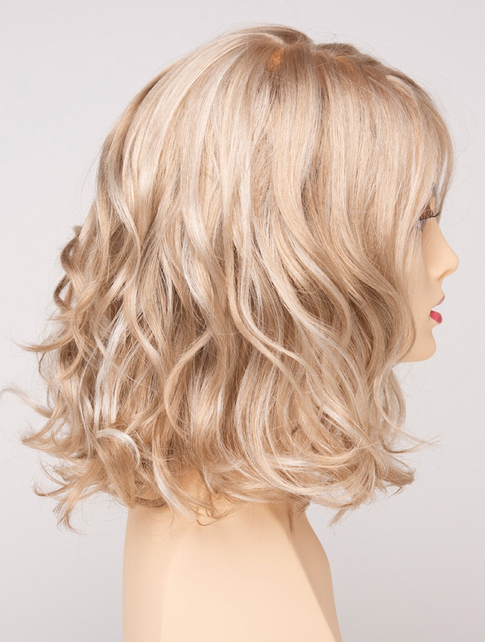 Light Blonde | 601 | Cool Pale Blonde