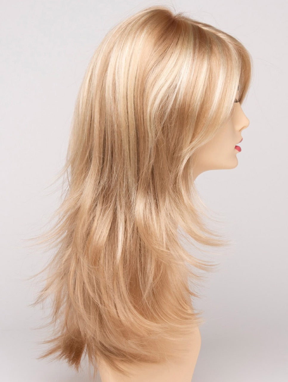 Medium Blonde | 26/23 | Sandy Blonde