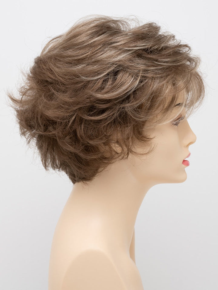 Almond Breeze | 18/22 | Cool dark Blonde with Highlights