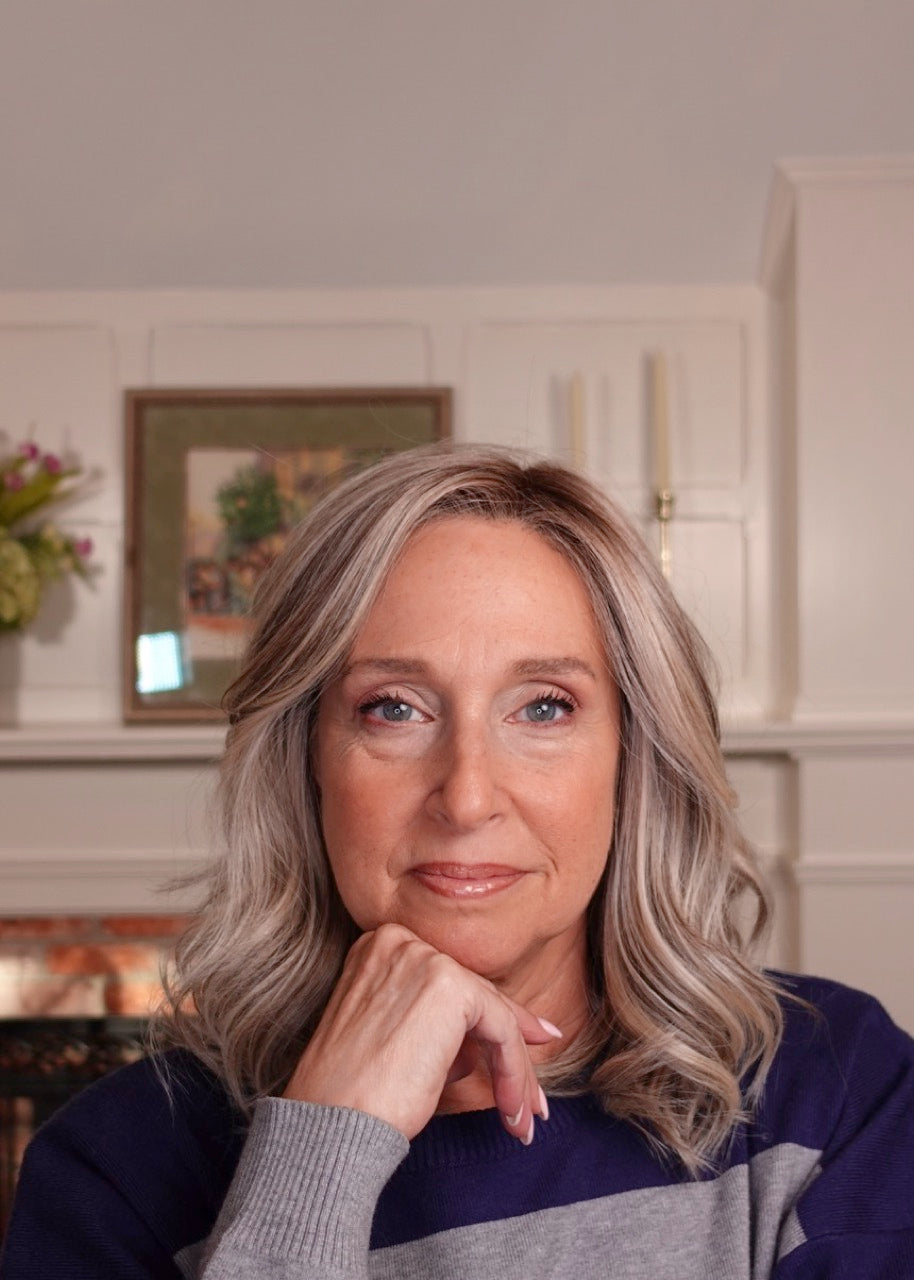 Frannie wearing Bradshaw in Cool Chai Blonde-R