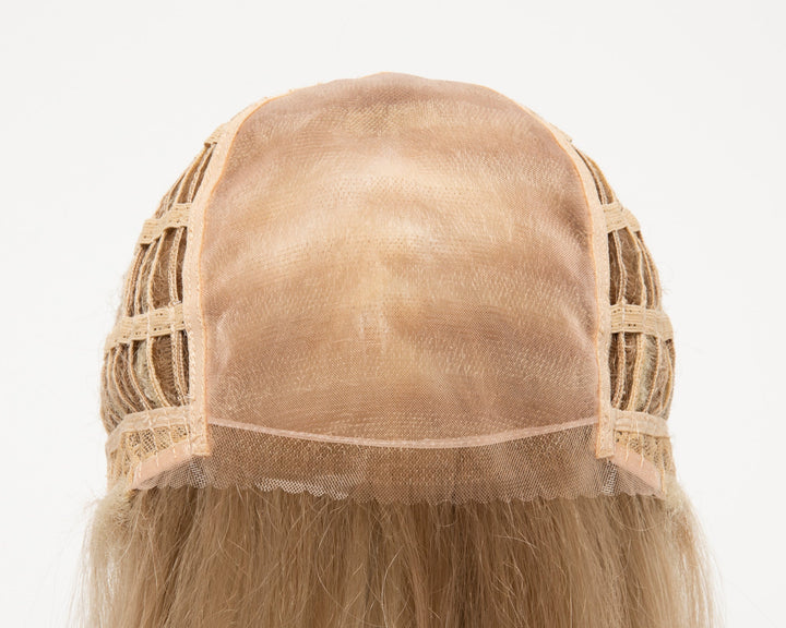 Bobbi in Medium Blonde