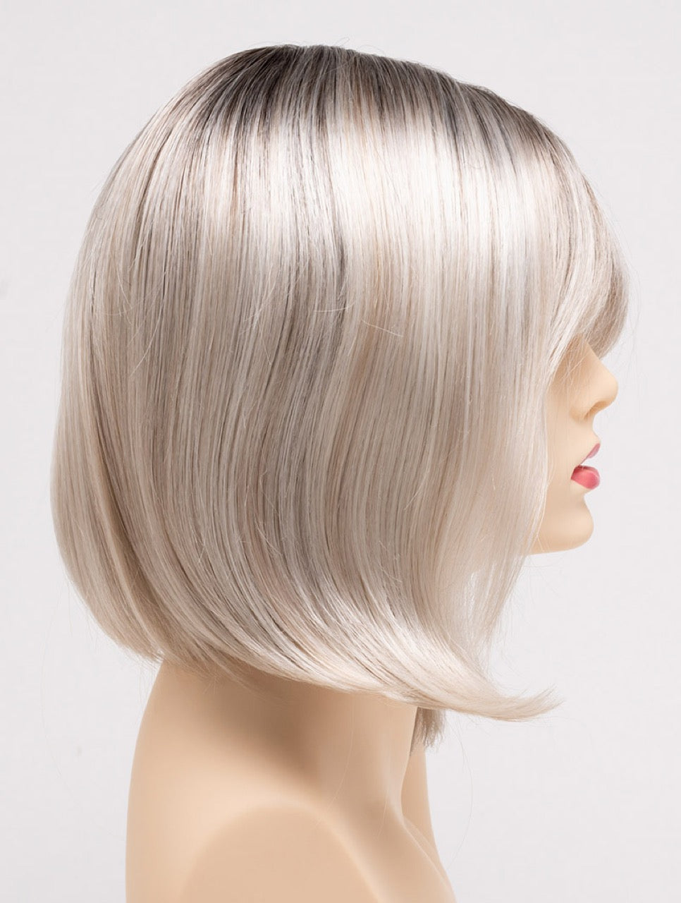 Platinum Shadow | 613 R8 | Rooted Pale Platinum Blonde