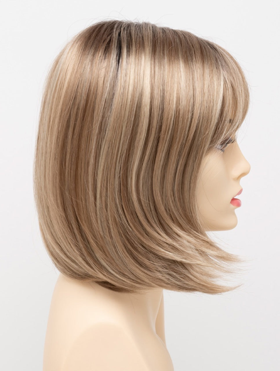 Sparkling Champagne | 26/23/14 R8 | Rooted Neutral Light Blonde