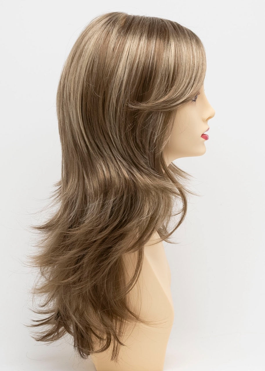 Almond Breeze | 18/22 | Cool dark Blonde with Highlights