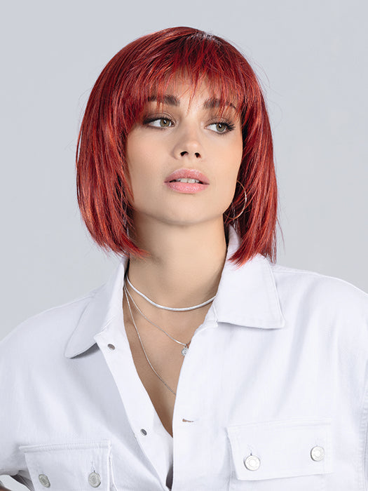 Hot Flame Rooted 132.133 | Granat Red And Red Violet Blend With Shaded Roots