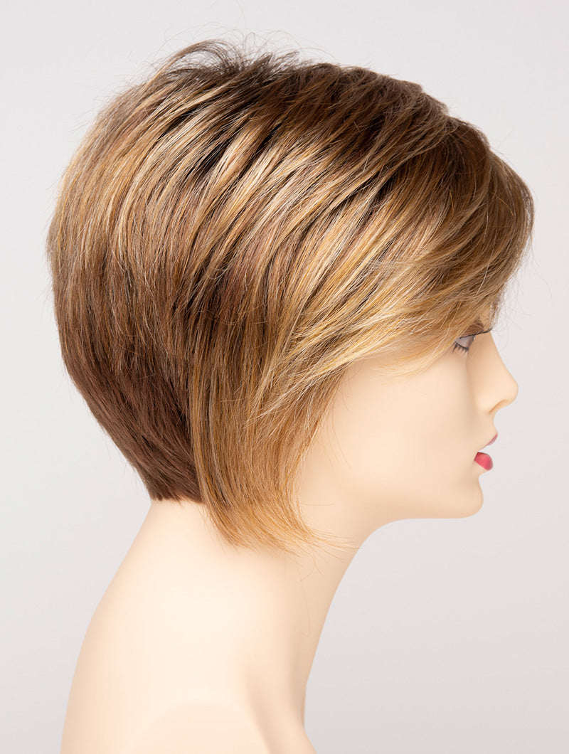 Golden Nutmeg | 27/26/23 R8 | 3-Tone blend of a Cinnamon Brown Base, Chocolate, Brown Roots, and Golden Blonde highlights